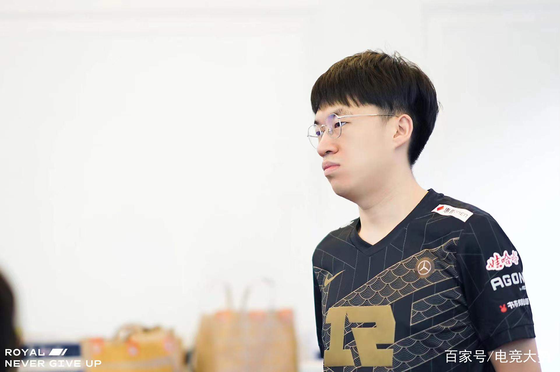 米兰体育app入口-100T险胜EG,Xiaohu统治全场的简单介绍