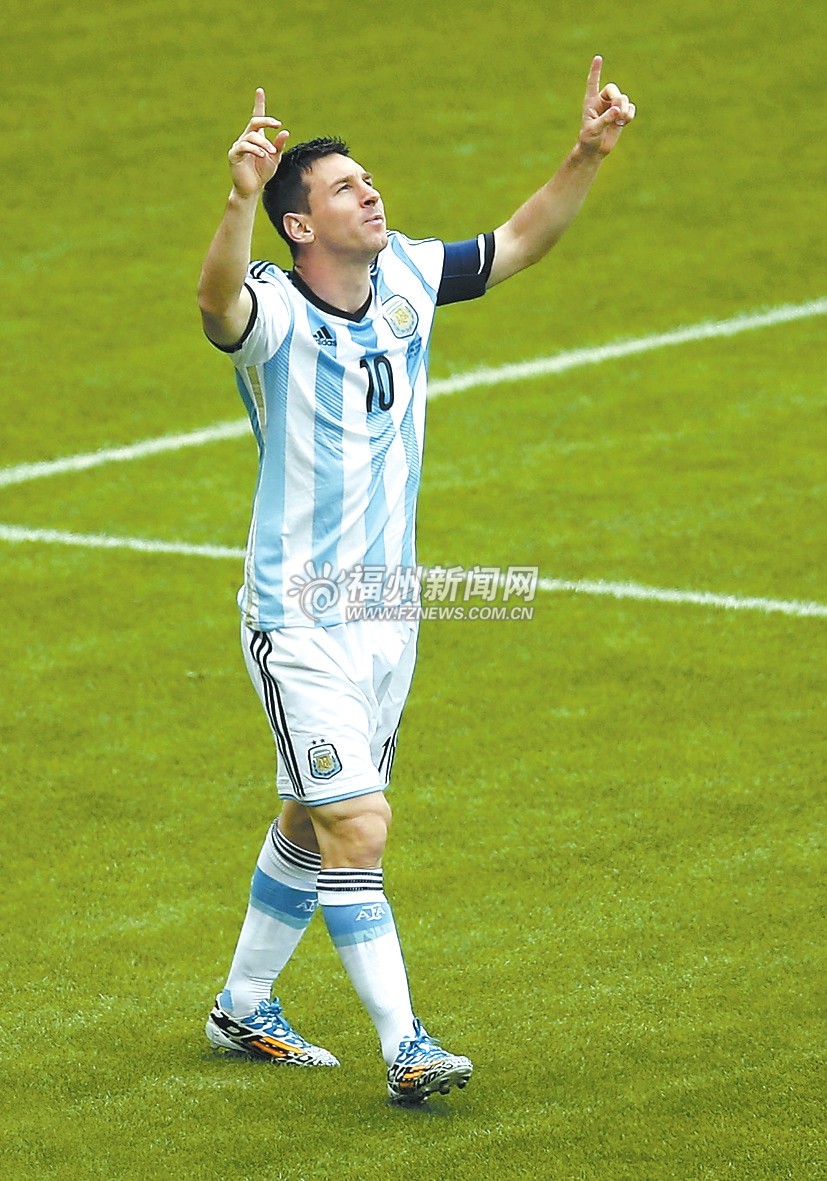 米兰登录入口-美国完胜阿根廷,范佩西绝境逆转的简单介绍