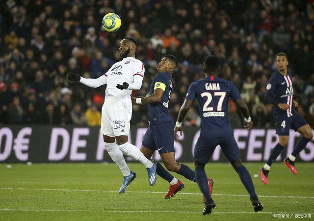 巴黎圣日耳曼憾负圣埃蒂安，主场未能守住胜局的简单介绍