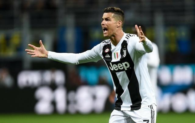 尤文完胜巴黎，C罗高光表现的简单介绍