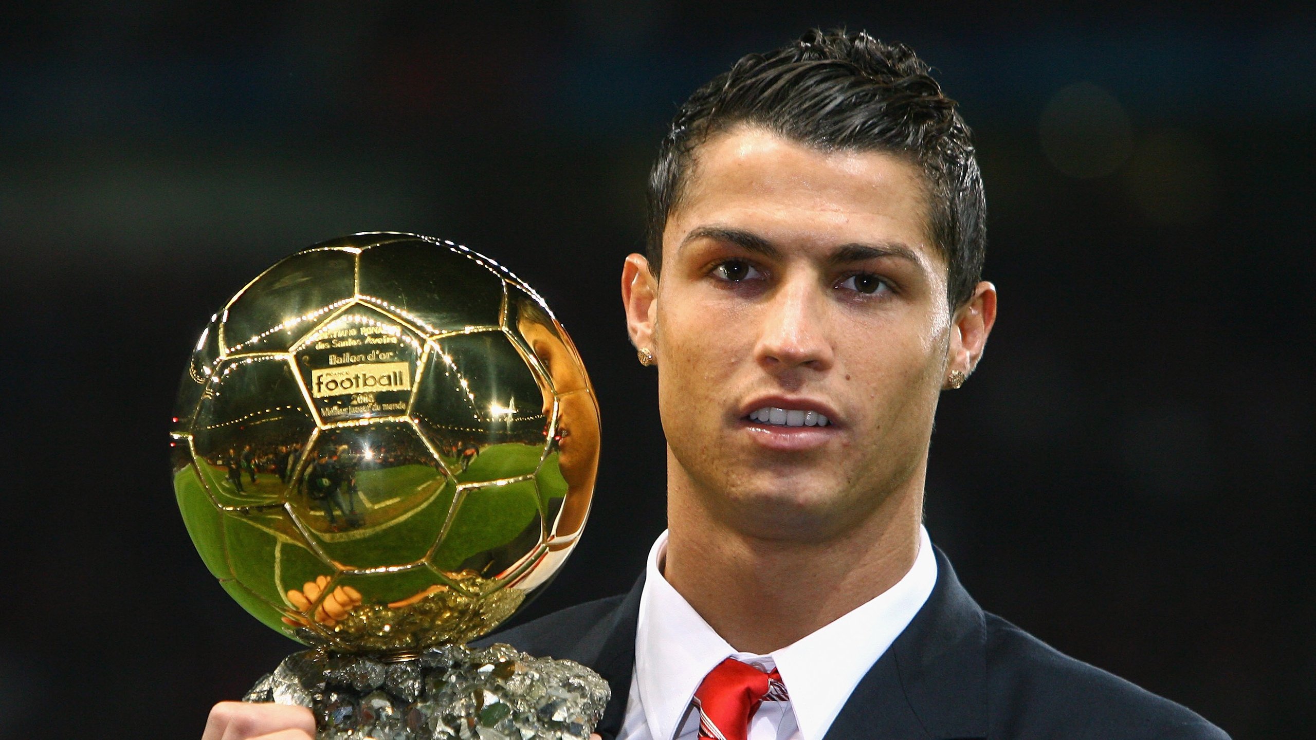 特奥的完美风暴，当AC米兰的节奏遇上秘鲁的脉搏